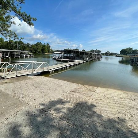 Bay Springs Country Inn & Marina Centre Kültér fotó