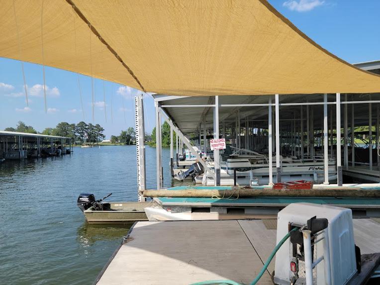 Bay Springs Country Inn & Marina Centre Kültér fotó